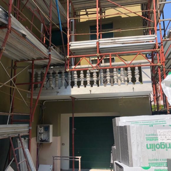 Rifacimento facciata palazzina Via Mascagni