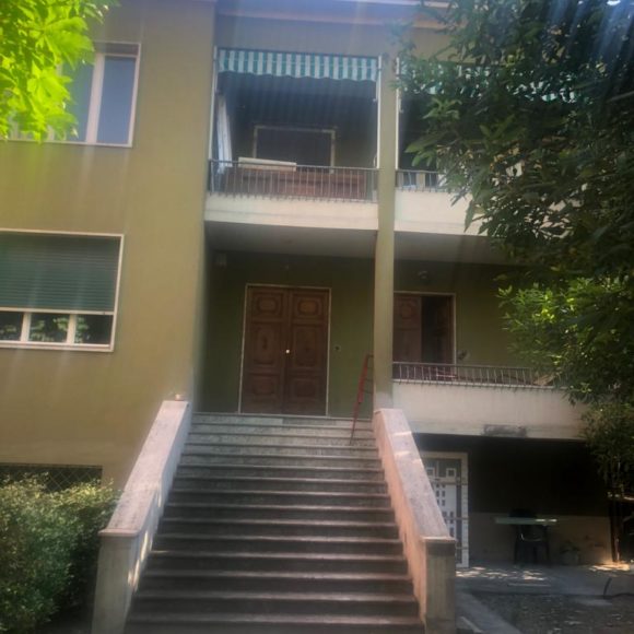 Rifacimento facciata palazzina Via Mascagni